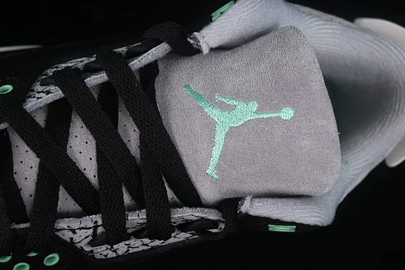 All categories Air Jordan Jordan series basketball shoes Air Jordan 3 foreign trade version Air Jordan 3 "Green Glow" AJ3 Joe 3 black green CT8532-031